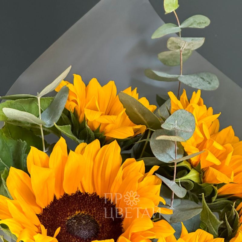 Букет из подсолнухов «Яркое воспоминание» 1