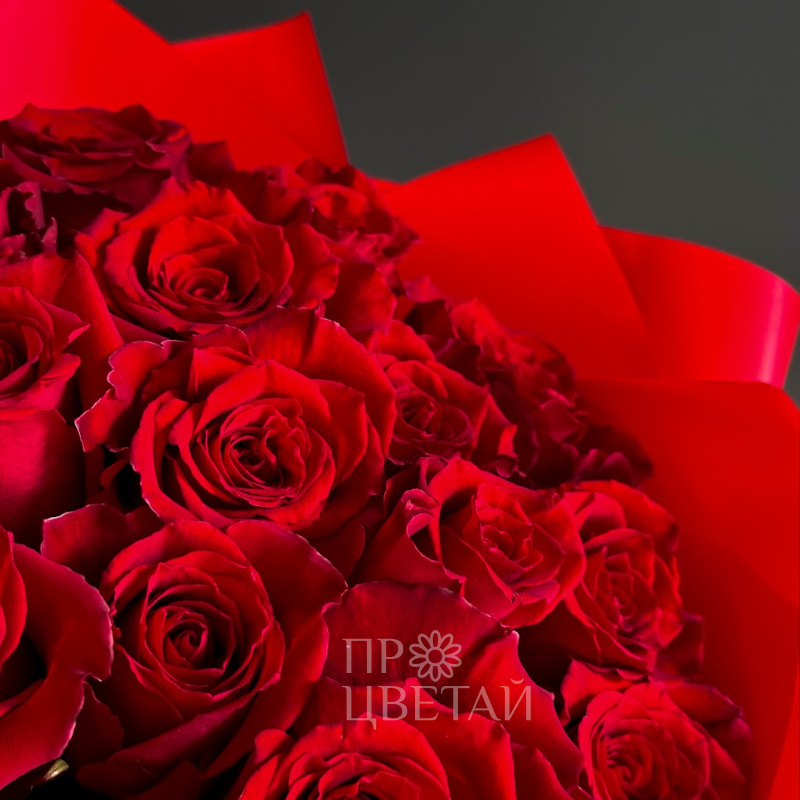 Букет из 15 красных роз Страстный 1