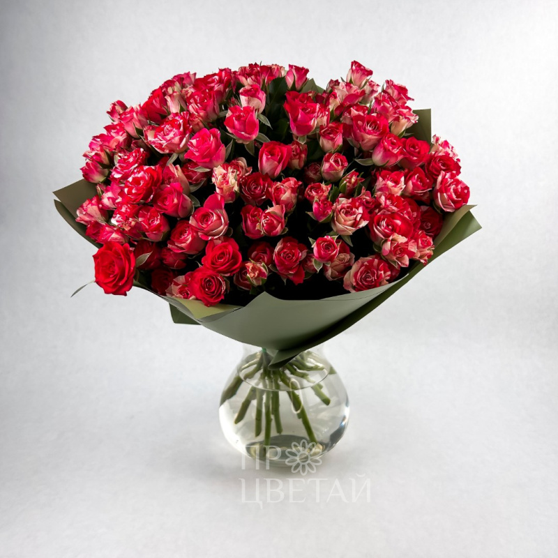 Букет из кустовых роз «Краски»