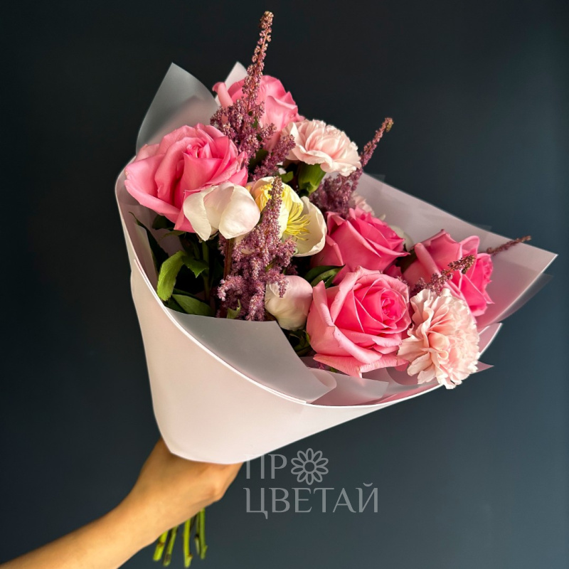 Сборный букет с хризантемой «Каприз»