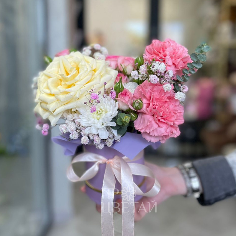 Милый стаканчик с пионовидной розой 2