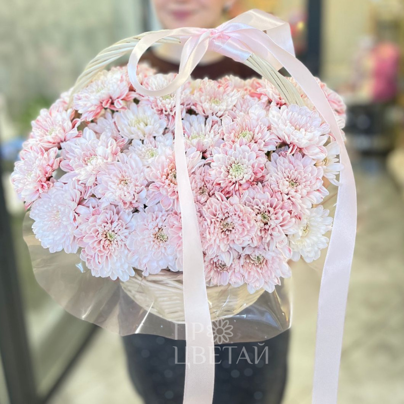 Нежная корзинка из хризантемы