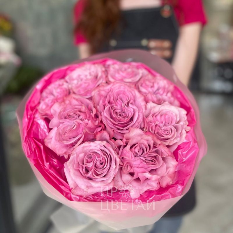 Моно из пионовидных роз Кантри 1