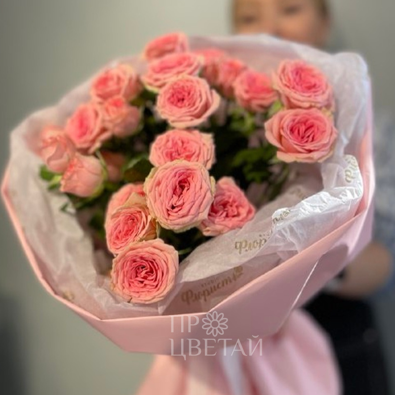 ХИТ монобукет из кустовых роз