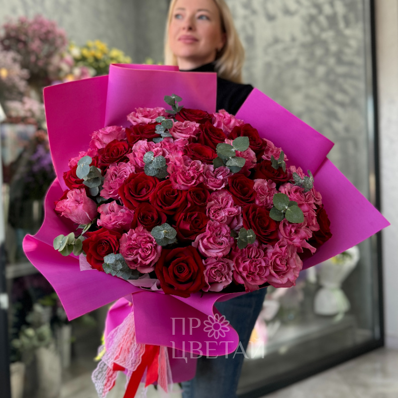 Букет «Малиновая страсть»