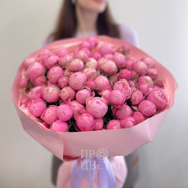 Букет из кустовых роз «Гламур»